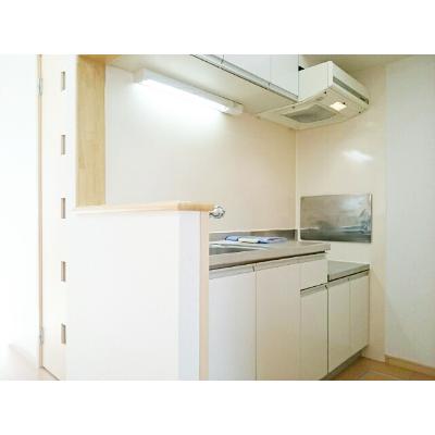 フィオーレ 103【管理NO：1-015501001-01030】 ★家具家電は申し込み後に搬入します★ ★2026年11月下旬入居可能★の物件写真3