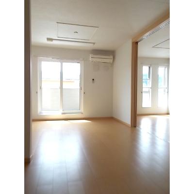 apartment 〒108-0075　東京都港区港南２丁目16-1