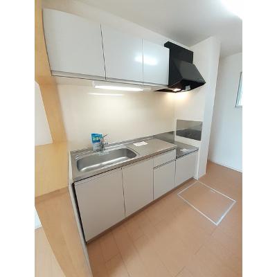 サニーテルネ 101【管理NO：1-018252501-01010】 ★家具家電は申し込み後に搬入します★ ★2026年11月上旬入居可能★の物件写真3