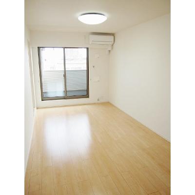 Ｔ・ＫレジデンスⅠ 303【管理NO：1-021510701-03030】 ★家具家電は申し込み後に搬入します★ ★2026年11月中旬入居可能★の物件写真2