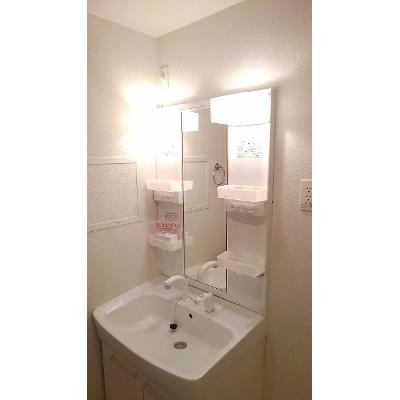 ラ・グラース 205【管理NO：1-017663001-02040】 ★家具家電は申し込み後に搬入します★ ★2026年11月中旬入居可能★の物件写真6