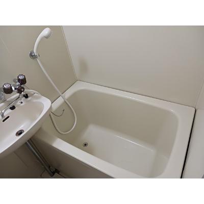 クリスタル 1-F【管理NO：1-003133701-01060】 ★家具家電は申し込み後に搬入します★ ★2026年11月中旬入居可能★の物件写真4