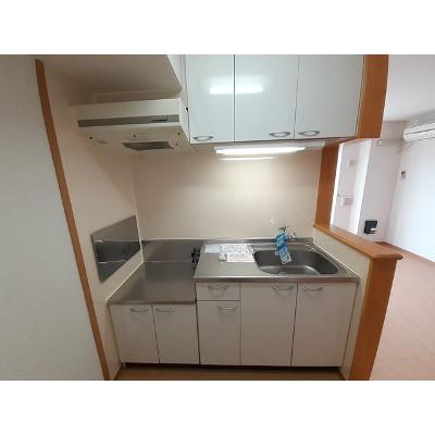 アイリス 102【管理NO：1-014972901-01020】 ★家具家電は申し込み後に搬入します★ ★2026年11月中旬入居可能★の物件写真3