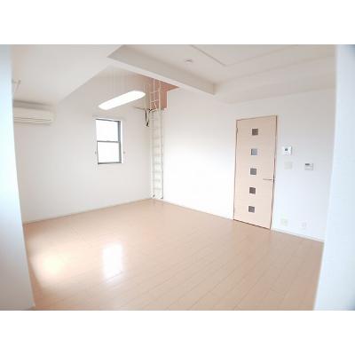 ヴェリタ　クオーレ 202【管理NO：1-016986101-02020】 ★家具家電は申し込み後に搬入します★ ★2026年11月中旬入居可能★の物件写真2