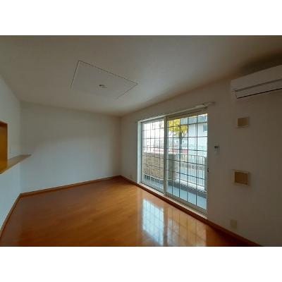 ラ・フィーネ 103【管理NO：1-013516101-01030】 ★家具家電は申し込み後に搬入します★ ★2026年11月上旬入居可能★の物件写真2