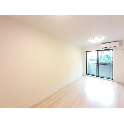 ミモザ 102【管理NO：1-027320501-01020】 ★家具家電は申し込み後に搬入します★ ★2026年11月中旬入居可能★の物件写真2