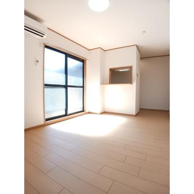 コンフォート 201【管理NO：1-013227601-02010】 ★家具家電は申し込み後に搬入します★ ★2026年10月下旬入居可能★の物件写真2