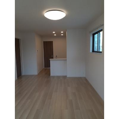 サーレ・ＷＥＳＴ　Ⅲ 103【管理NO：1-026059303-01030】 ★家具家電は申し込み後に搬入します★ ★2026年11月中旬入居可能★の物件写真2
