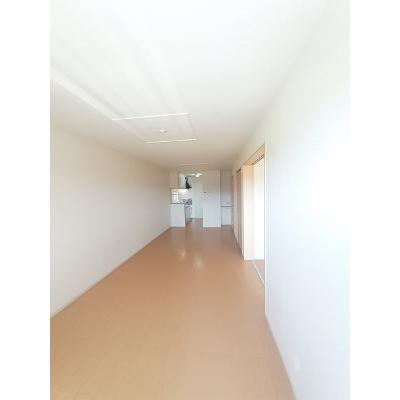 サンパティーク　Ⅱ 205【管理NO：1-015967302-02040】 ★家具家電は申し込み後に搬入します★ ★2026年11月中旬入居可能★の物件写真2