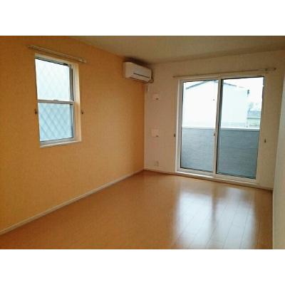 桜　Ⅰ 103【管理NO：1-020969501-01030】 ★家具家電は申し込み後に搬入します★ ★2026年11月中旬入居可能★の物件写真2