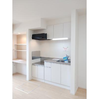 フォーリーフ林 102【管理NO：1-023475401-01020】 ★家具家電は申し込み後に搬入します★ ★2026年11月下旬入居可能★の物件写真3