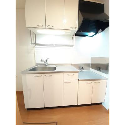 ジョイ・サクシード 101【管理NO：1-014528101-01010】 ★家具家電は申し込み後に搬入します★ ★2026年12月上旬入居可能★の物件写真3
