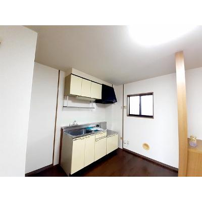 カーサブランカⅠ 205【管理NO：1-005244701-02050】 ★家具家電は申し込み後に搬入します★ ★2026年11月下旬入居可能★の物件写真3