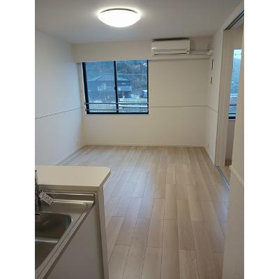 オアシス　Ⅱ 202【管理NO：1-027302302-02020】 ★家具家電は申し込み後に搬入します★ ★2026年11月下旬入居可能★の物件写真2