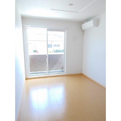 カーサ　ひわの木　Ⅲ 102【管理NO：1-015880302-01020】 ★家具家電は申し込み後に搬入します★ ★2026年11月中旬入居可能★の物件写真2