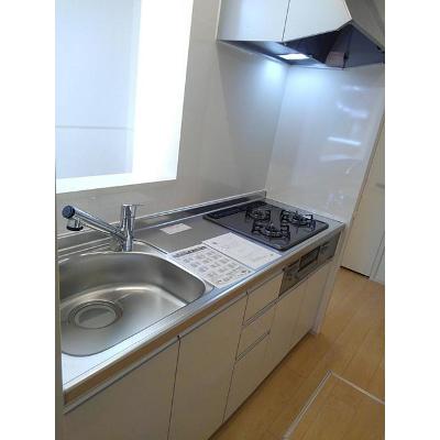 プルミエール 102【管理NO：1-024576101-01020】 ★家具家電は申し込み後に搬入します★ ★2026年10月下旬入居可能★の物件写真3