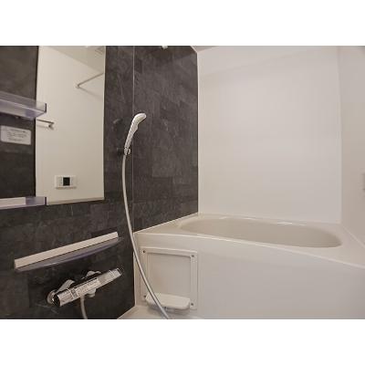 Ｅｍｂｒａｃｅ 104【管理NO：1-024910801-01040】 ★家具家電は申し込み後に搬入します★の物件写真4