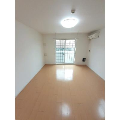 ル　シェル　ブルー 104【管理NO：1-017364601-01040】 ★家具家電は申し込み後に搬入します★ ★2026年11月上旬入居可能★の物件写真2