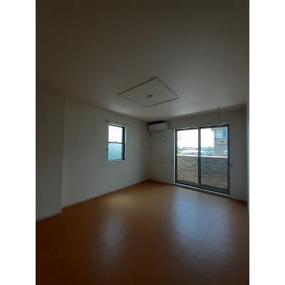 カーサ　ベルデ　Ⅰ 101【管理NO：1-018505501-01010】 ★家具家電は申し込み後に搬入します★ ★2026年10月下旬入居可能★の物件写真2