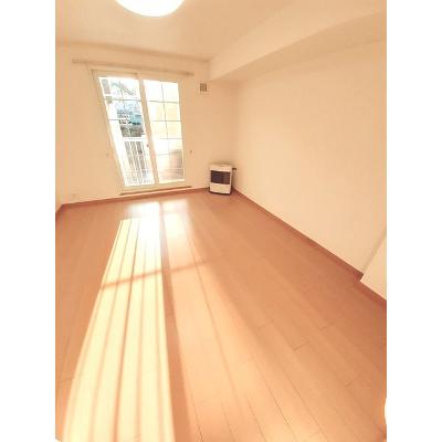 シェーネ　プラッツ 102【管理NO：1-014385601-01020】 ★家具家電は申し込み後に搬入します★ ★2026年12月上旬入居可能★の物件写真2