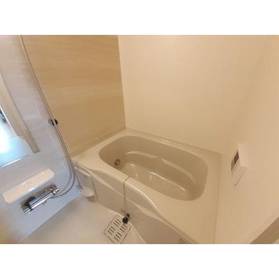 オーブ 102【管理NO：1-027403301-01020】 ★家具家電は申し込み後に搬入します★ ★2026年12月中旬入居可能★の物件写真4