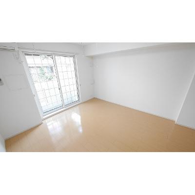 リアン 102【管理NO：1-017556601-01020】 ★家具家電は申し込み後に搬入します★ ★2026年11月中旬入居可能★の物件写真2