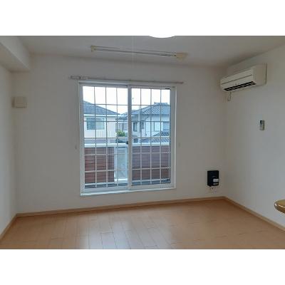 エクセルコートⅠ 202【管理NO：1-016979601-02020】 ★家具家電は申し込み後に搬入します★ ★2026年11月下旬入居可能★の物件写真2
