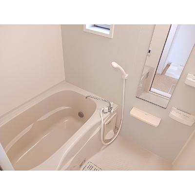 カーサ　ドマーニ 202【管理NO：1-019590001-02020】 ★家具家電は申し込み後に搬入します★ ★2026年11月上旬入居可能★の物件写真4