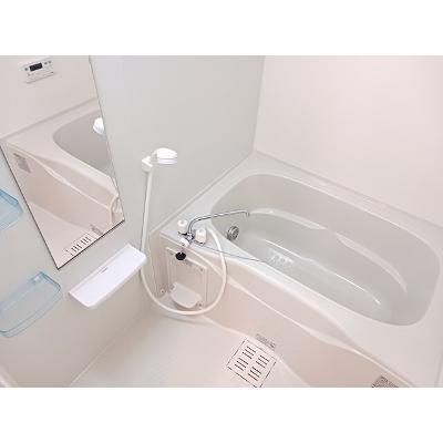 コモド　アデッソ 105【管理NO：1-015760801-01050】 ★家具家電は申し込み後に搬入します★ ★2026年11月下旬入居可能★の物件写真4
