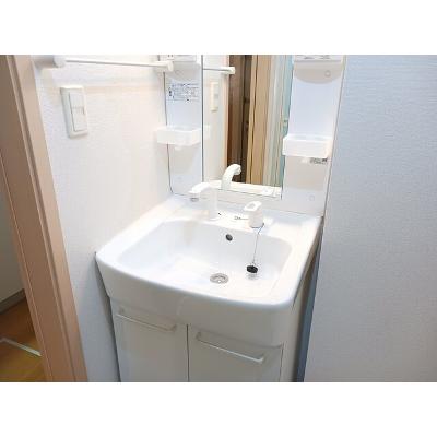 コモド　アデッソ 105【管理NO：1-015760801-01050】 ★家具家電は申し込み後に搬入します★ ★2026年11月下旬入居可能★の物件写真6