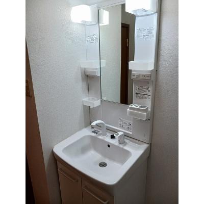 アドラブール 101【管理NO：1-011632501-01010】 ★家具家電は申し込み後に搬入します★ ★2026年11月中旬入居可能★の物件写真6