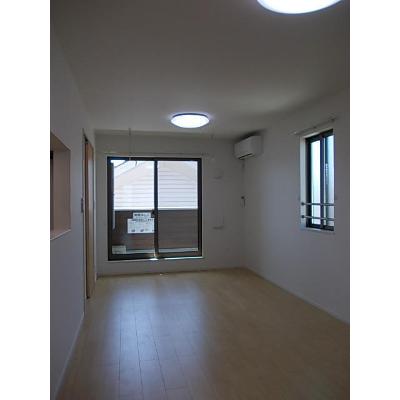 サウスブルック 206【管理NO：1-024045301-02060】 ★家具家電は申し込み後に搬入します★の物件写真2