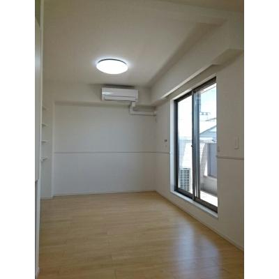 ゾンネンブルーメ 205【管理NO：1-024222901-02040】 ★家具家電は申し込み後に搬入します★ ★2026年11月上旬入居可能★の物件写真2