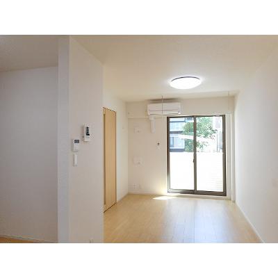 メゾン・ヴァリエ 103【管理NO：1-023780901-01030】 ★家具家電は申し込み後に搬入します★ ★2026年10月下旬入居可能★の物件写真2
