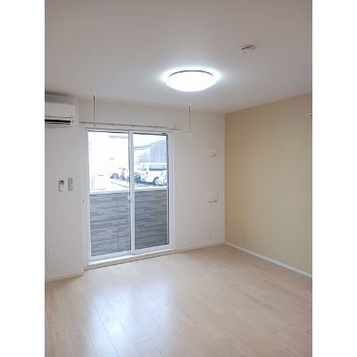 スクエア新正Ⅱ 105【管理NO：1-023218402-01040】 ★家具家電は申し込み後に搬入します★の物件写真2