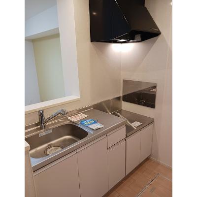 スクエア新正Ⅱ 103【管理NO：1-023218402-01030】 ★家具家電は申し込み後に搬入します★ ★2026年10月中旬入居可能★の物件写真3