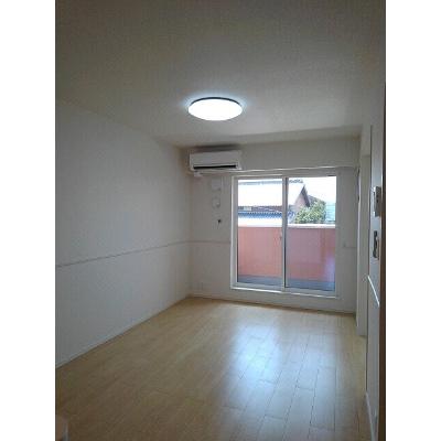 スターヒル 203【管理NO：1-025091601-02030】 ★家具家電は申し込み後に搬入します★ ★2026年10月下旬入居可能★の物件写真2