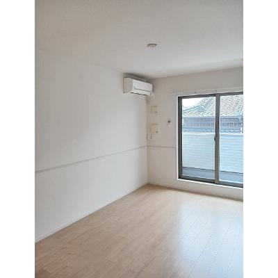 オレガノ 202【管理NO：1-023914901-02020】 ★家具家電は申し込み後に搬入します★の物件写真2