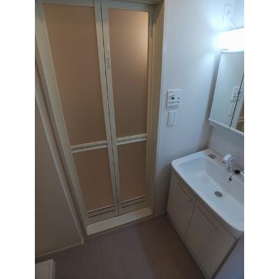 シーパレス弐番館 303【管理NO：1-026942401-03030】 ★家具家電は申し込み後に搬入します★の物件写真6