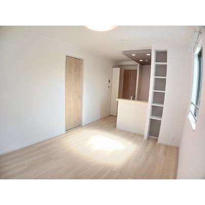 チェルシー 201【管理NO：1-027412001-02010】 ★家具家電は申し込み後に搬入します★ ★2026年11月下旬入居可能★の物件写真2