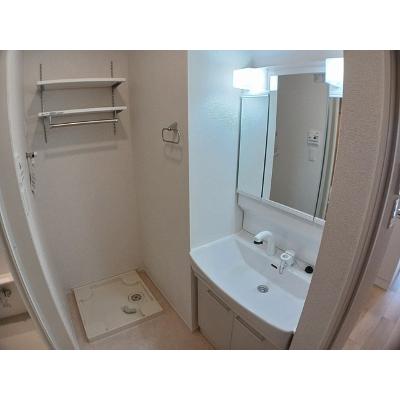 アストラル　ファインⅠ 201【管理NO：1-027356001-02010】 ★家具家電は申し込み後に搬入します★ ★2026年11月上旬入居可能★の物件写真6