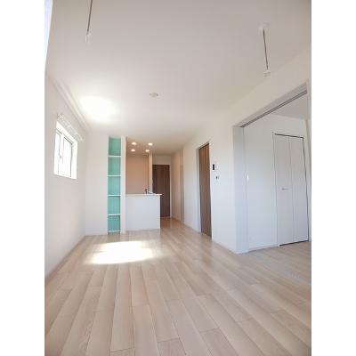 ジェラート 201【管理NO：1-025648201-02010】 ★家具家電は申し込み後に搬入します★ ★2026年11月上旬入居可能★の物件写真2