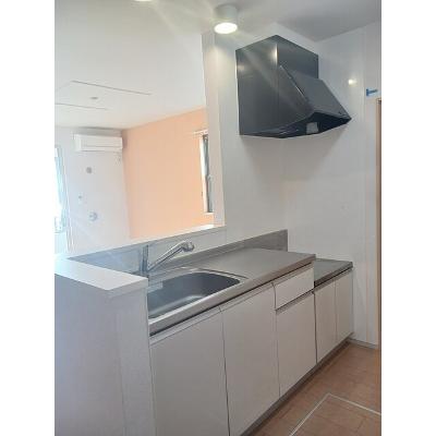 ラパンⅠ 101【管理NO：1-018410301-01010】 ★家具家電は申し込み後に搬入します★ ★2026年11月上旬入居可能★の物件写真3