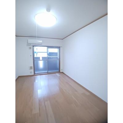 レガート元町 302【管理NO：1-012810301-03020】 ★家具家電は申し込み後に搬入します★ ★2026年11月上旬入居可能★の物件写真2
