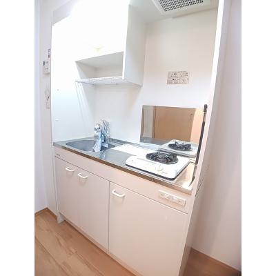 レガート元町 302【管理NO：1-012810301-03020】 ★家具家電は申し込み後に搬入します★ ★2026年11月上旬入居可能★の物件写真3