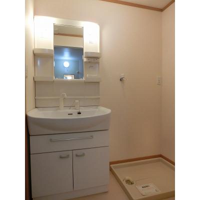 オアゾ　α 204【管理NO：1-012873301-02040】 ★家具家電は申し込み後に搬入します★ ★2026年12月中旬入居可能★の物件写真6