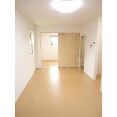 ラ　シュエット　ブランシュⅠ 101【管理NO：1-020365901-01010】 ★家具家電は申し込み後に搬入します★ ★2026年11月中旬入居可能★の物件写真2