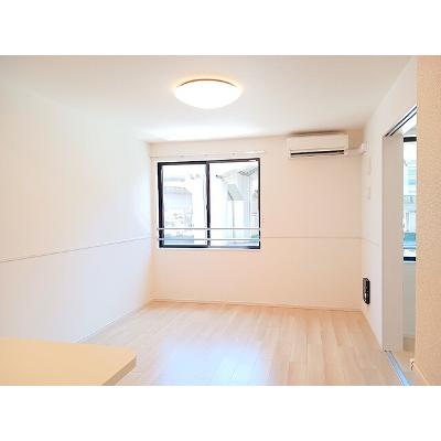 クレール今宿 202【管理NO：1-025742801-02020】 ★家具家電は申し込み後に搬入します★ ★2026年10月下旬入居可能★の物件写真2