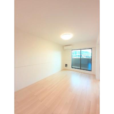 ヴィラ・バガス　Ⅱ 203【管理NO：1-026349102-02030】 ★家具家電は申し込み後に搬入します★ ★2026年12月上旬入居可能★の物件写真2