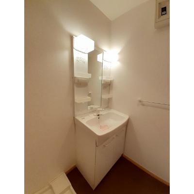 オーセルⅤ 101【管理NO：1-016456301-01010】 ★家具家電は申し込み後に搬入します★ ★2026年11月下旬入居可能★の物件写真6